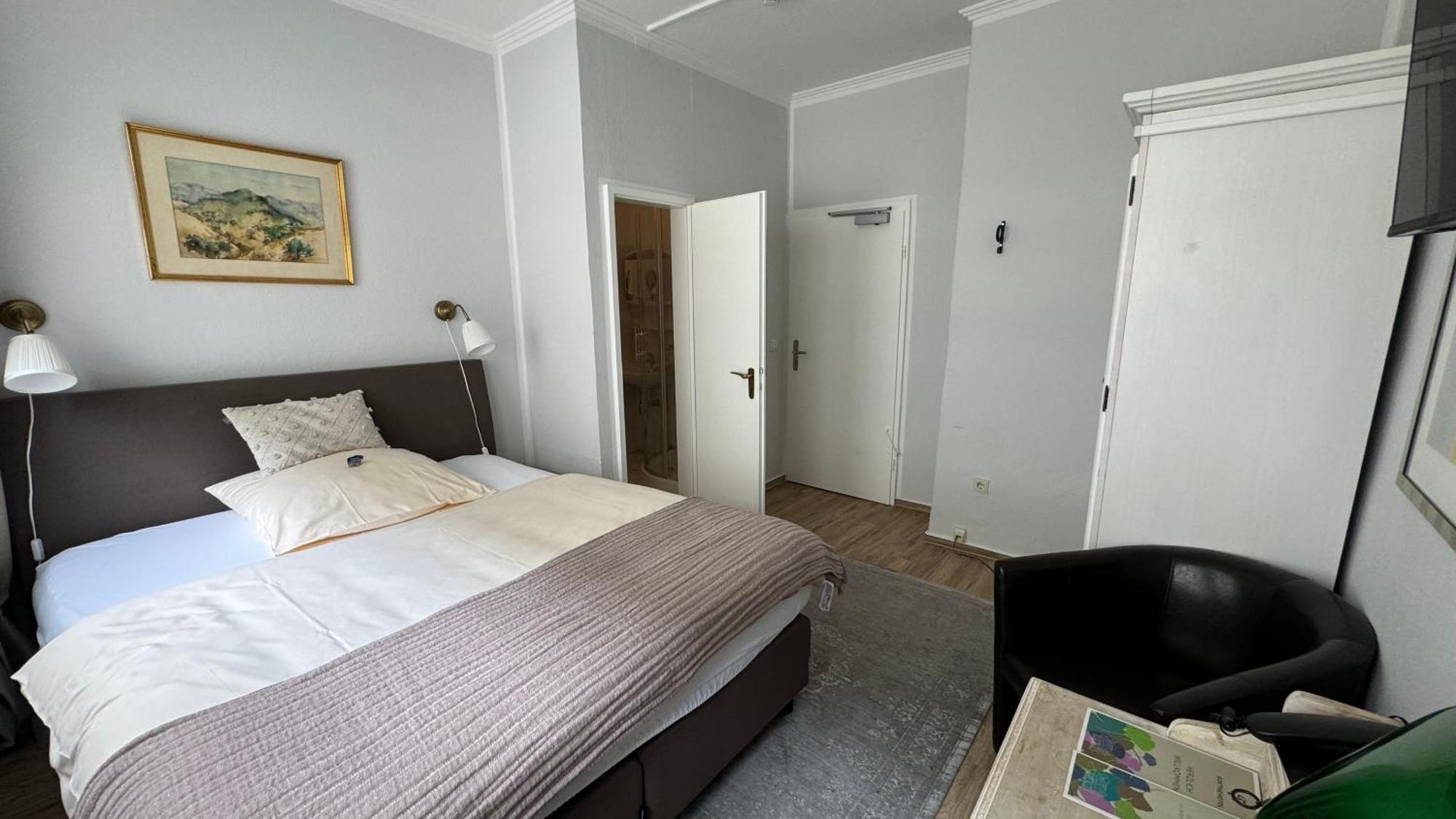 Goethe Hotel Bad Pyrmont Room photo