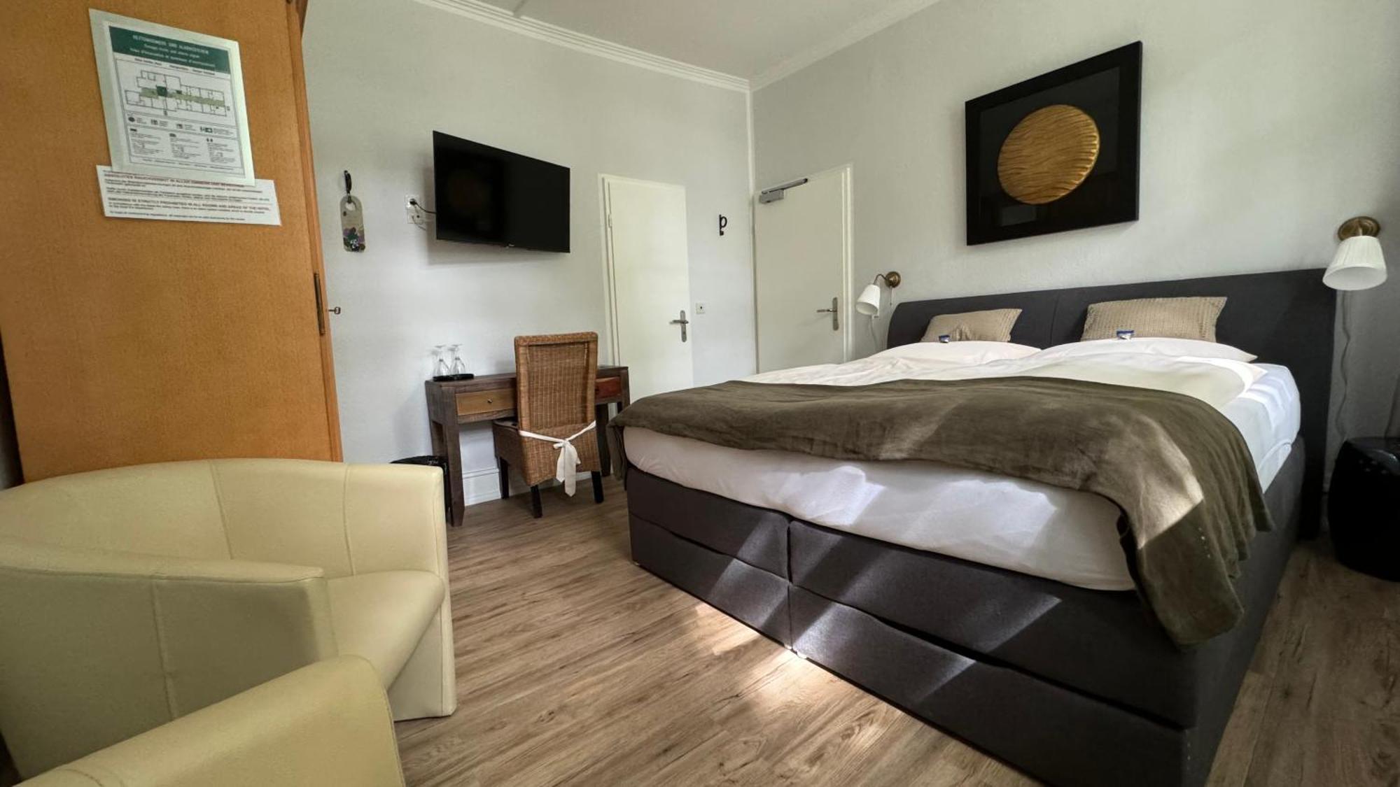 Goethe Hotel Bad Pyrmont Room photo