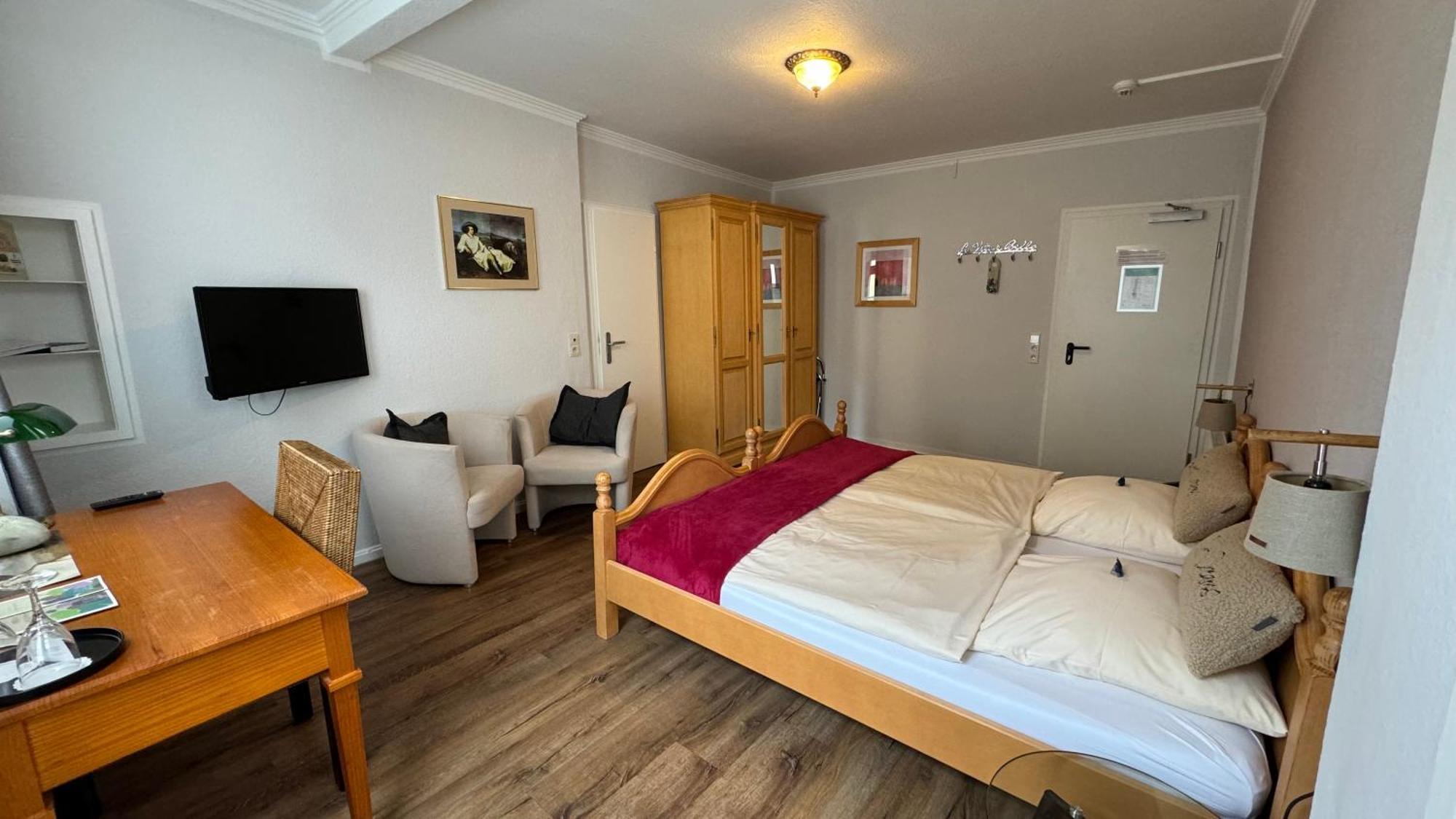 Goethe Hotel Bad Pyrmont Room photo
