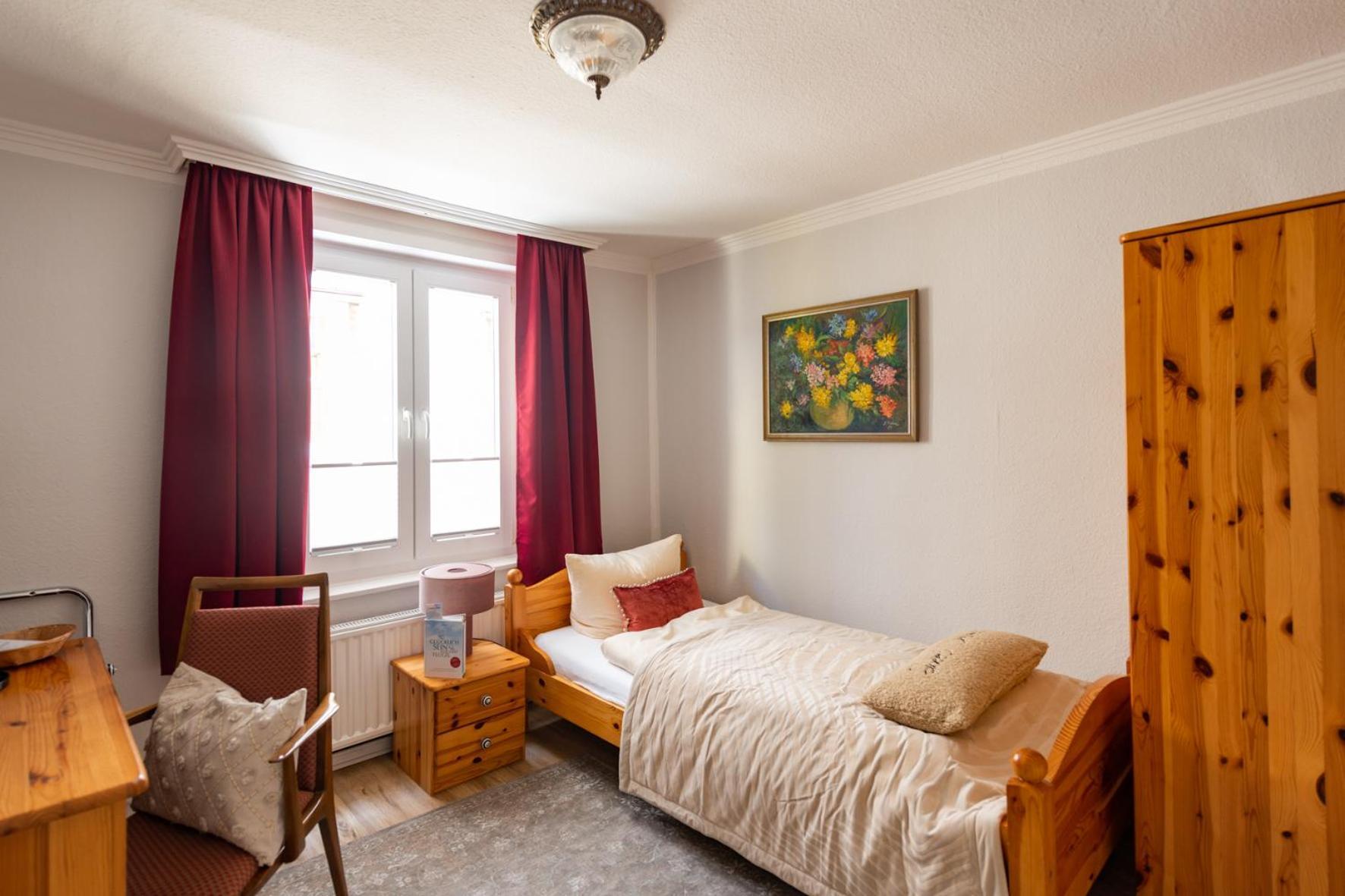 Goethe Hotel Bad Pyrmont Room photo