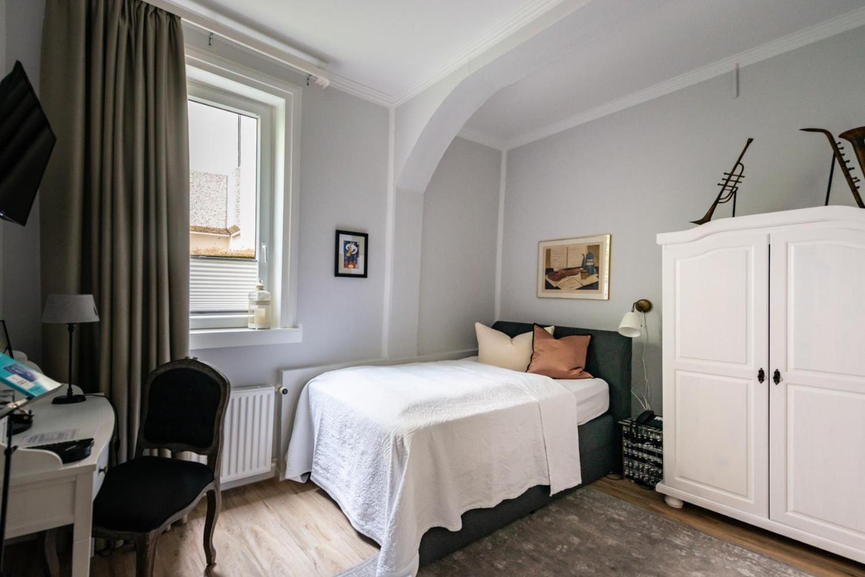 Goethe Hotel Bad Pyrmont Room photo